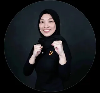 Emma, coach at Fitcom Taman Kota Laksamana, Melaka